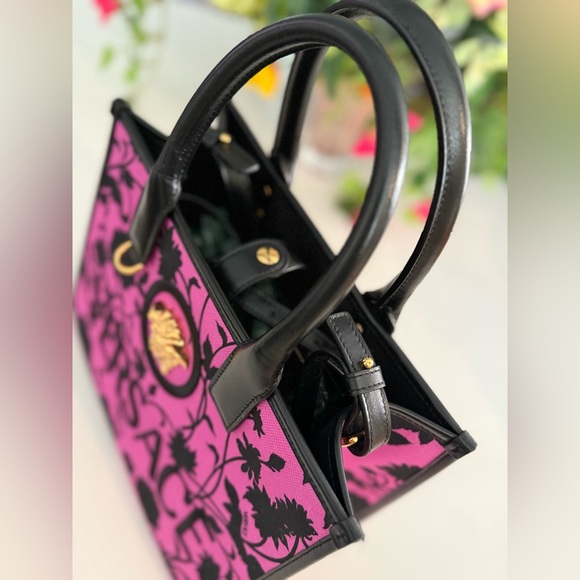 Versace La Medusa Tote Bag in Black & Pink with Crossbody Stap ~ EUC Gently Used - Picture 7 of 15